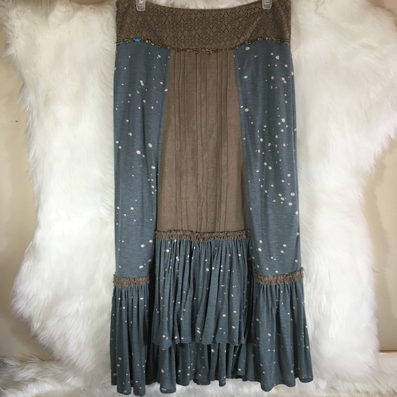 Free People Dresses & Skirts - Free People Boho Maxi Skirt Beaded Size 8